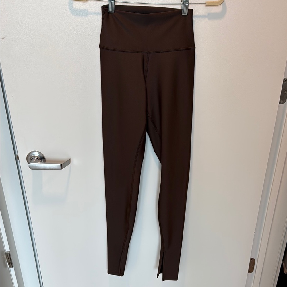 Alo Airlift High-Waist Elongated Legging